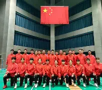 印度羽毛球队绝地反击泰国羽毛球队，斯里坎特惊艳世界