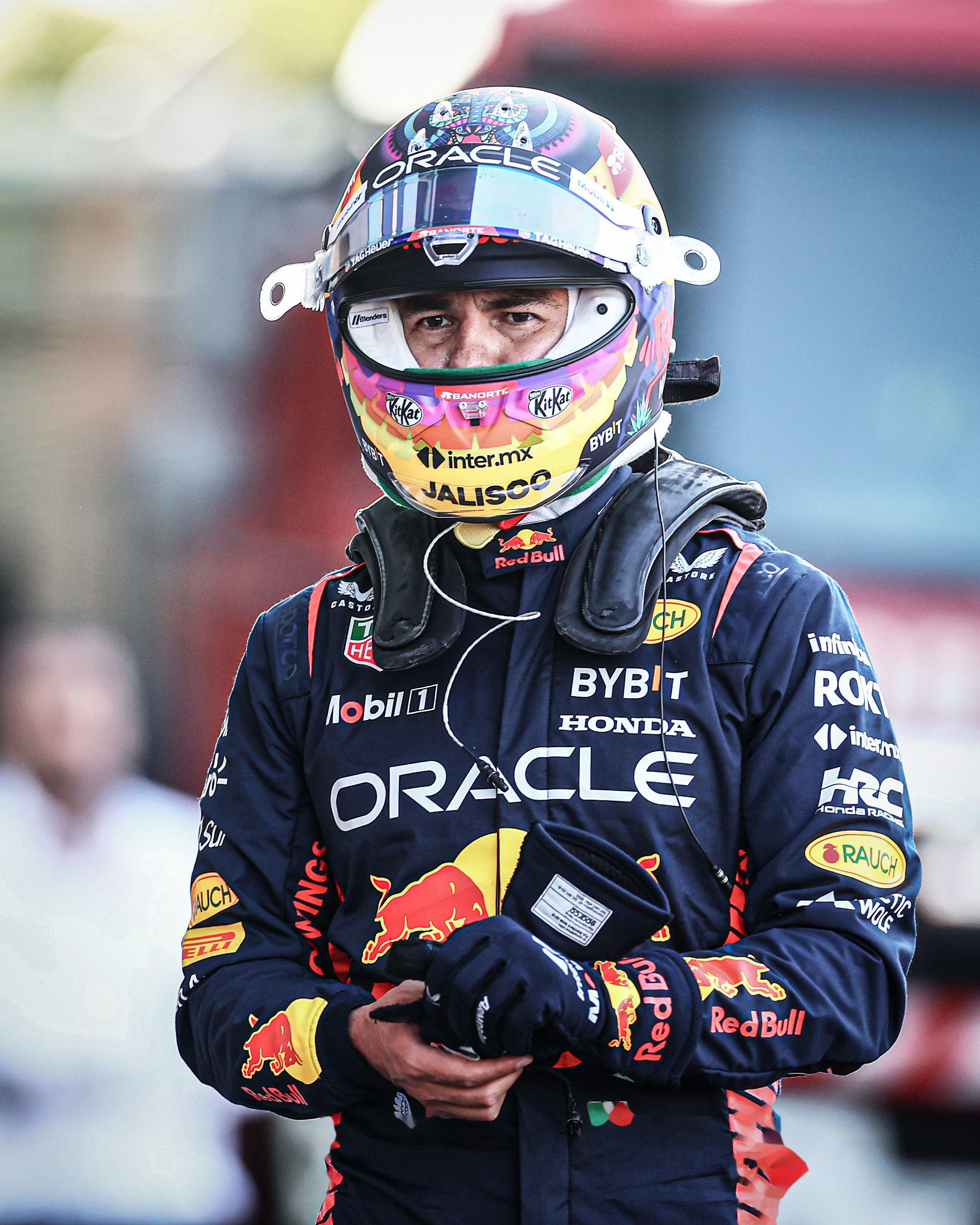 索伯车队碾压哈斯车队，佩雷兹惊艳四座