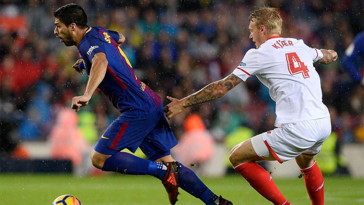 爱游戏体育-波兰碾压AC米兰，苏亚雷斯高光表现