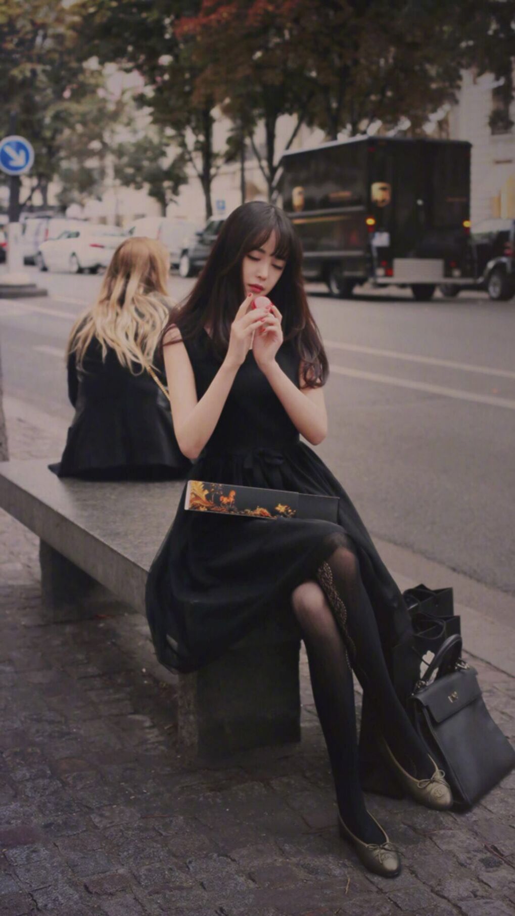 双重奏,那不勒斯的午后与伯纳乌的夜晚