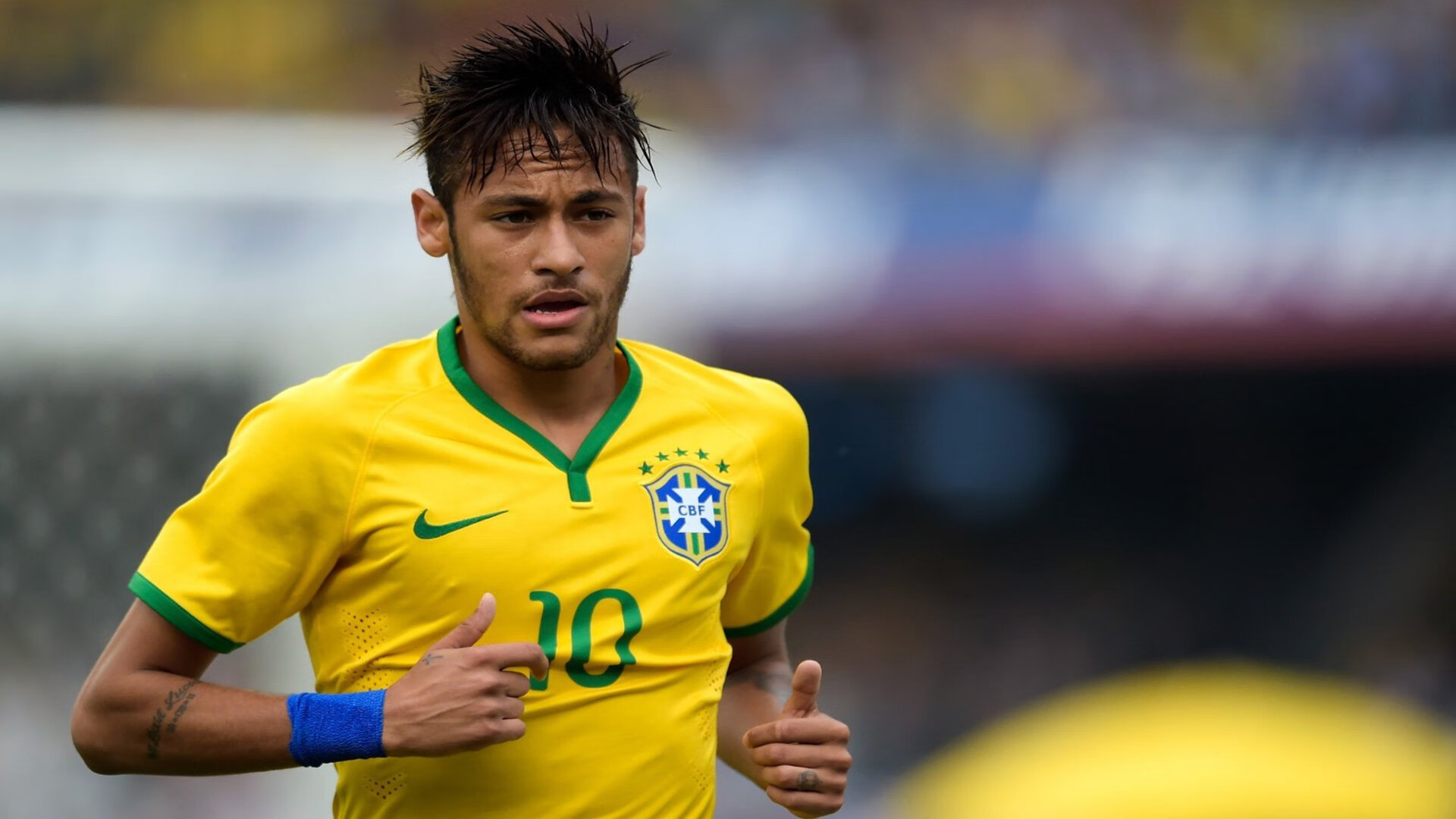 从质疑声到绝杀者,霍勒迪在东决夜的压力熔炉中淬炼成钢