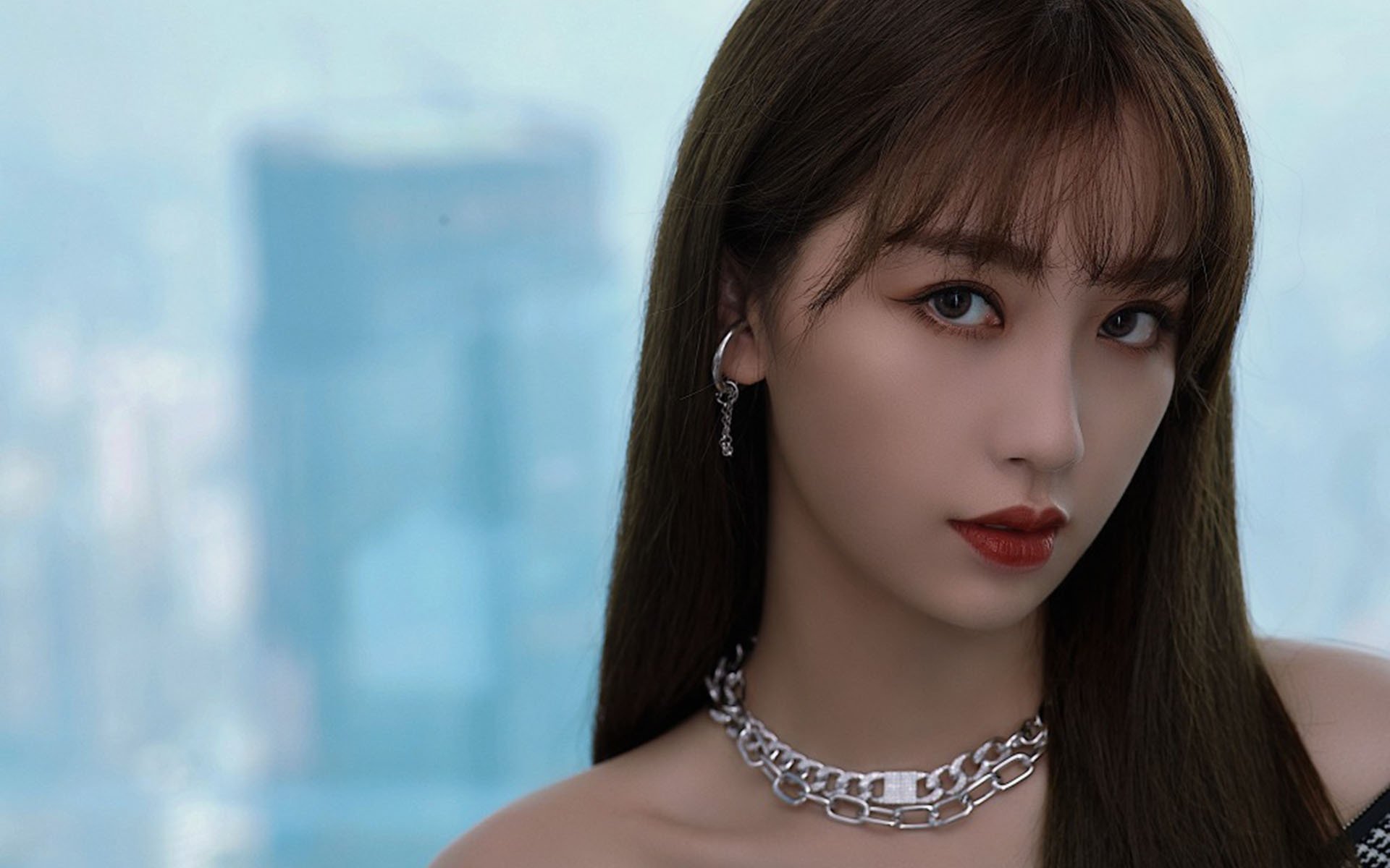 宿敌之战映照孤星光芒，德罗赞在骑士湖人对决中完成迟来的正名